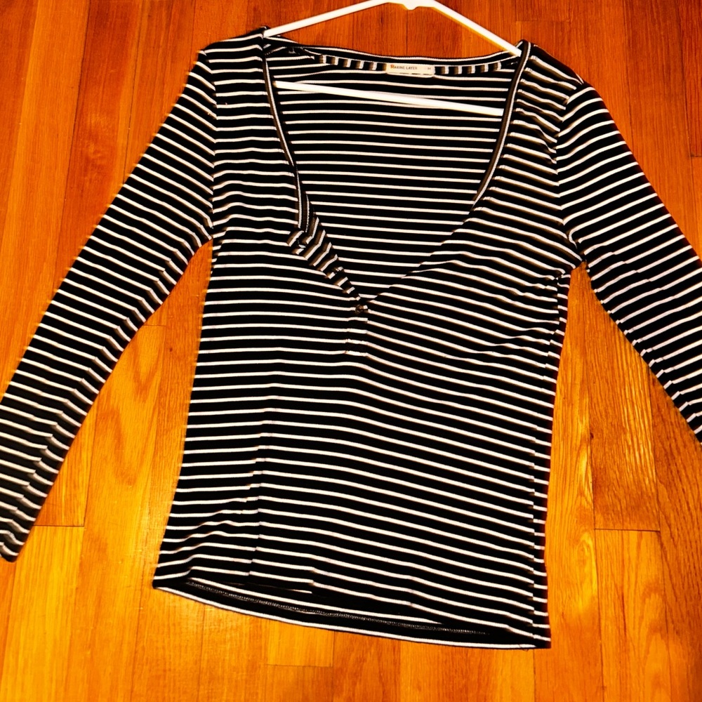 Long sleeve tee from marine layer